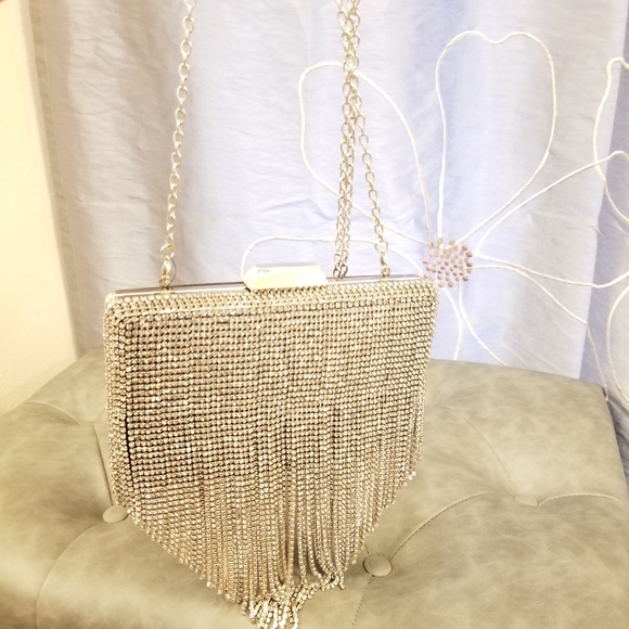 INC party clutch - Picture 2 of 10